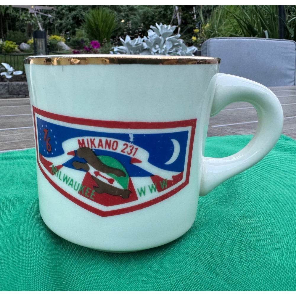 Vintage Mikano 231 Milwaukee WWW Boy Scouts Order of the Arrow Mug Gold Rim USA